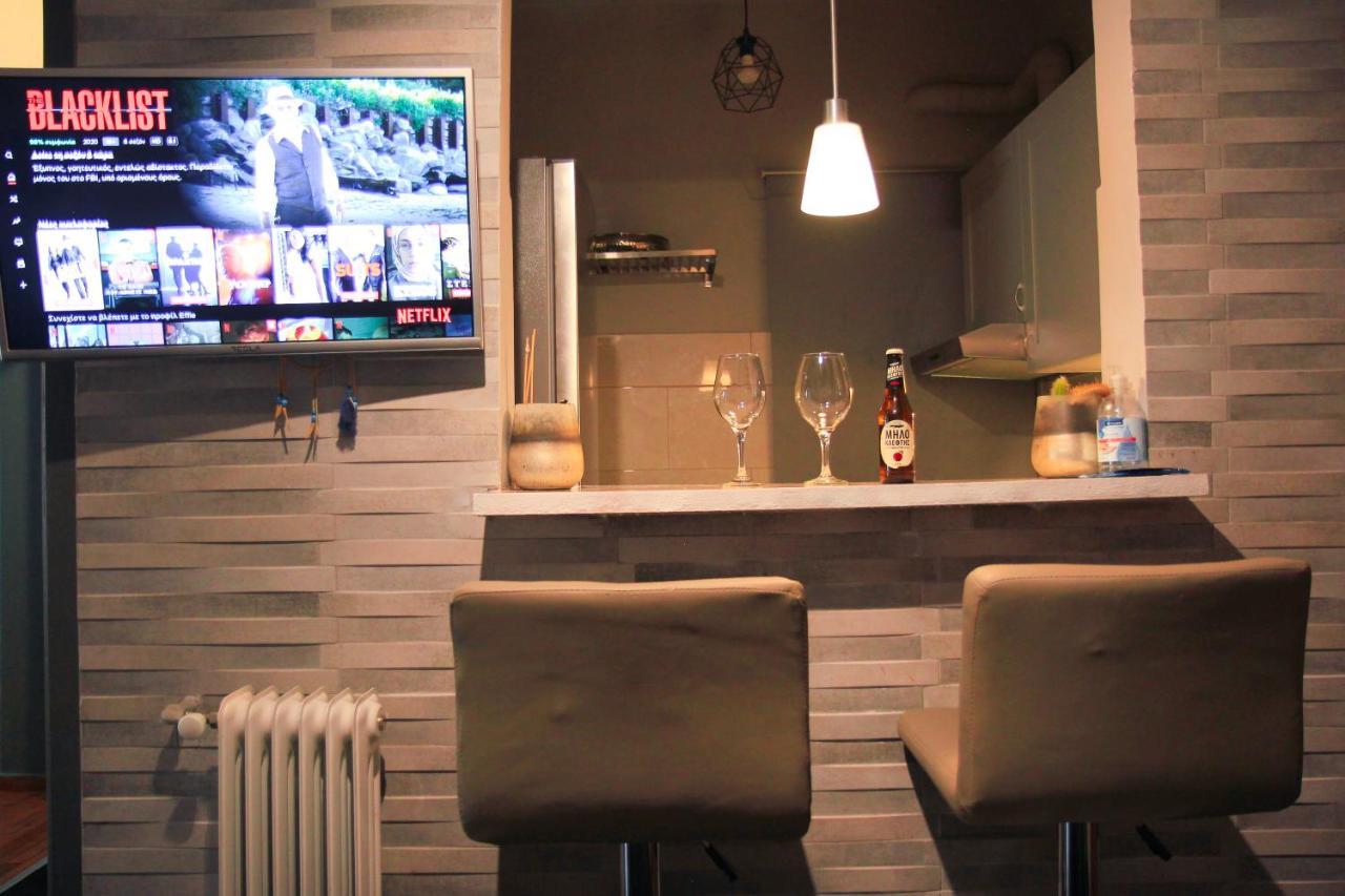 Comfortable Modern Entire House Near The Center Of Athens-Blue Serenity エクステリア 写真