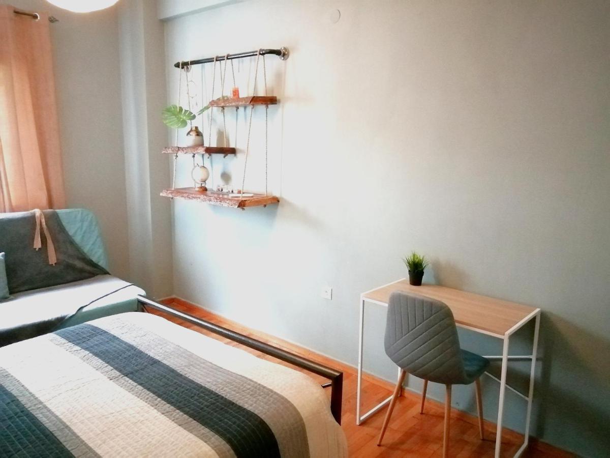 Comfortable Modern Entire House Near The Center Of Athens-Blue Serenity エクステリア 写真